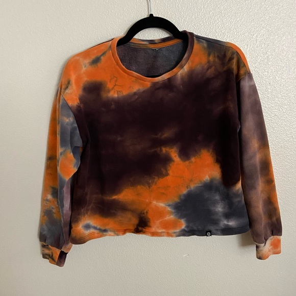 Tops - Tye dye Crop top Sweater